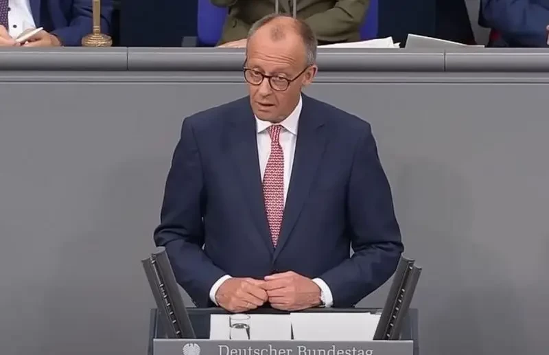 Мерц обещает нарисовать для Трампа «красные линии», которые должны привести к «поражению России»