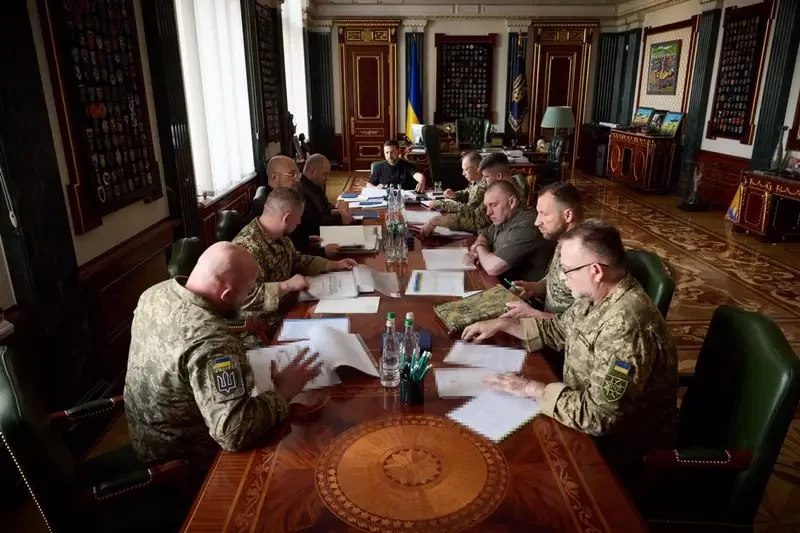 «Прорыв ликвидирован»: Зеленскому на Ставке доложили о якобы стабилизации ситуации на Покровском направлении