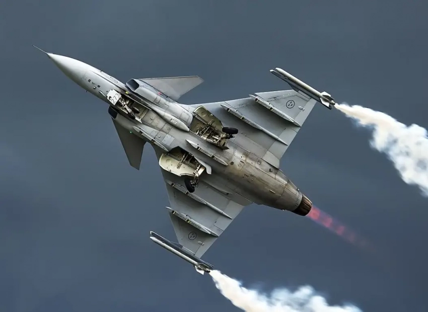 Истребители Gripen ВВС Венгрии будут «охранять» Прибалтику от России