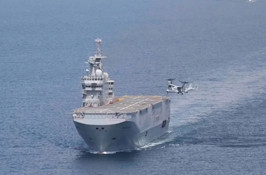 В парламенте Франции призвали Макрона отправить ВМС на помощь Газе в борьбе с Израилем