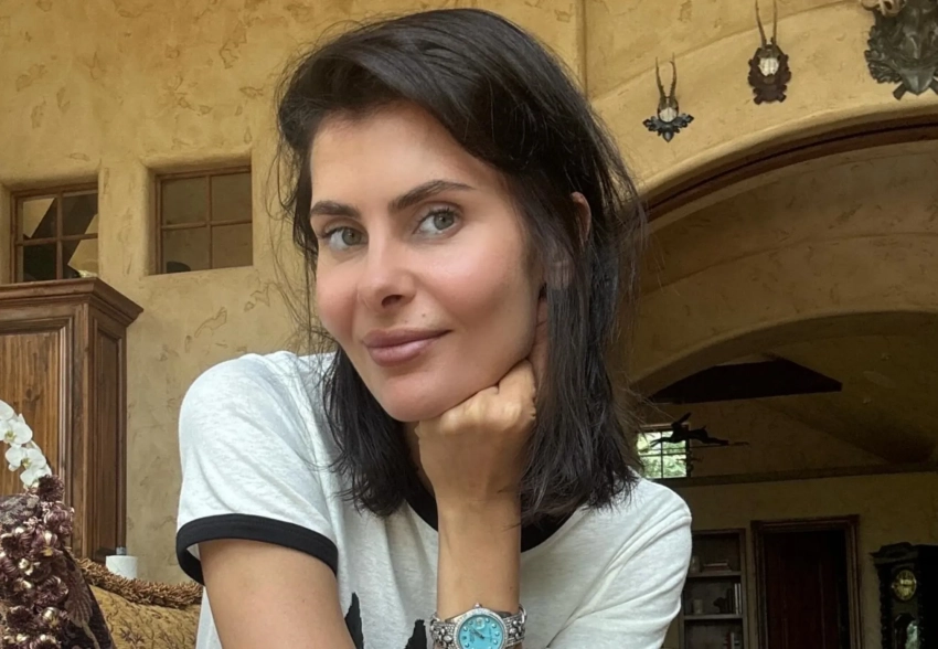 "Наше путешествие только начинается". Надежда Оболенцева опубликовала новое фото сына от Евгения Швидлера