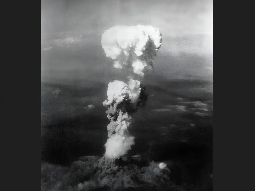 Японский премьер «забыл», кто бомбил Хиросиму: 80 лет назад США впервые в истории применили ядерное оружие