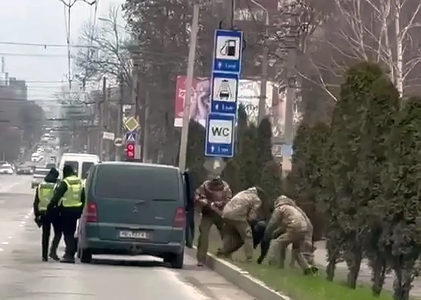 ТЦК достался только велосипед: одесские хитрости бегства от «военкомов»