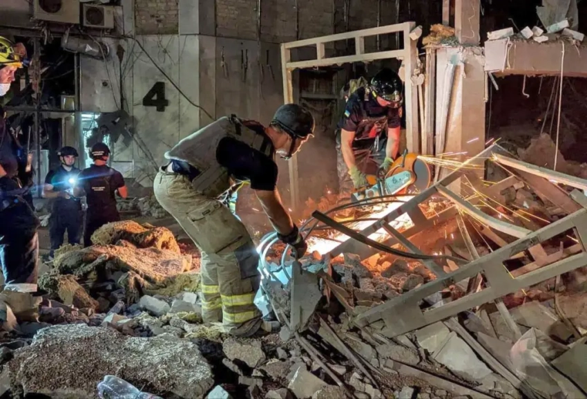 Отдохнули «с огоньком»: «Герани-2» уничтожили ПВД ВСУ и наемников в отеле к юго-западу от Волчанска