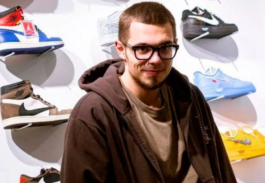 Блогера Никиту Ефремова задержали в аэропорту Москвы