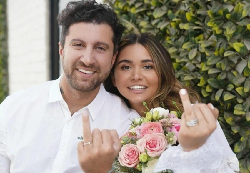 "Он использовал меня". Марьям Тилляева раскрыла новые детали абьюзивных отношений с Амираном Сардаровым