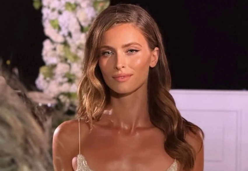 Редкие фото: в сети обсуждают внешность внучки Софии Ротару