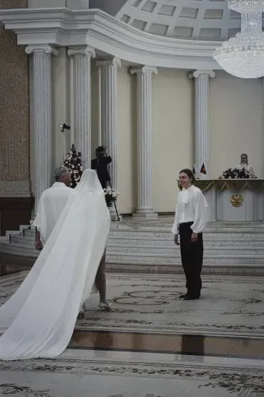 Мария Миногарова показала новое фото со свадьбы с Александром Горчилиным