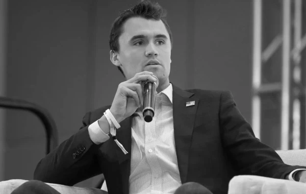 Американский политик и активист Чарли Кирк скончался после покушения