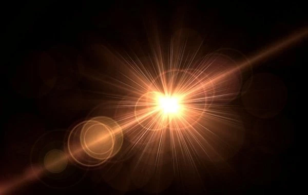 Магнитная буря 15.09.2025: сильный геошторм приведёт к головным болям