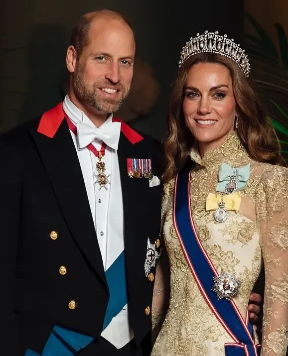 Вышел новый официальный портрет принца Уильяма и Кейт Миддлтон