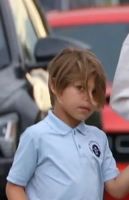 Беременную четвёртым ребёнком Анну Курникову засняли с сыном в Майами