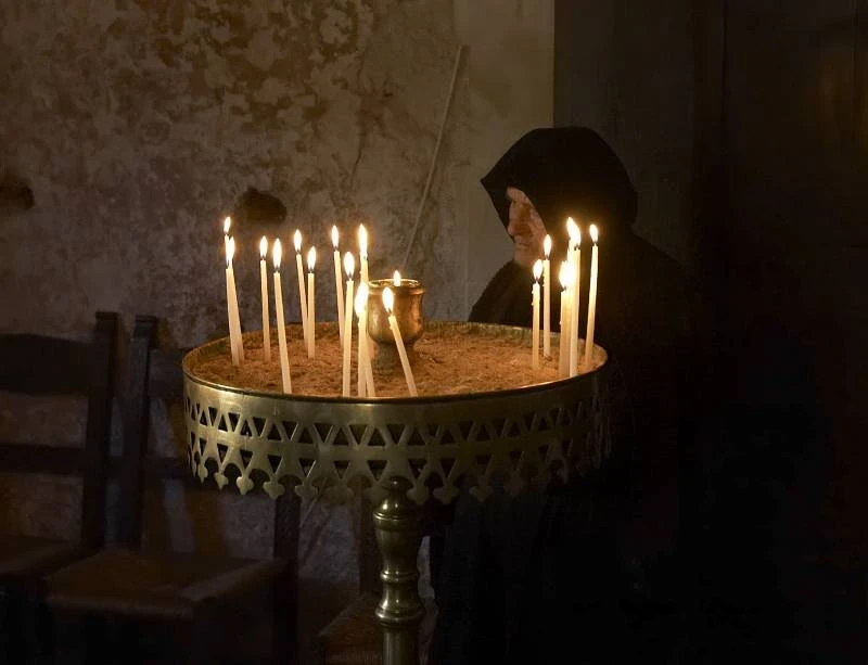 Священник РПЦ: Контрацепция в браке — грех или благо?