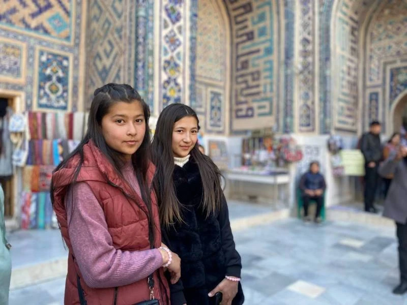 Под Киевом накрыта база рабовладельцев! Ташкент в гневе — на Украине узбеков держали в заложниках — под Киевом накрыта база рабовладельцев