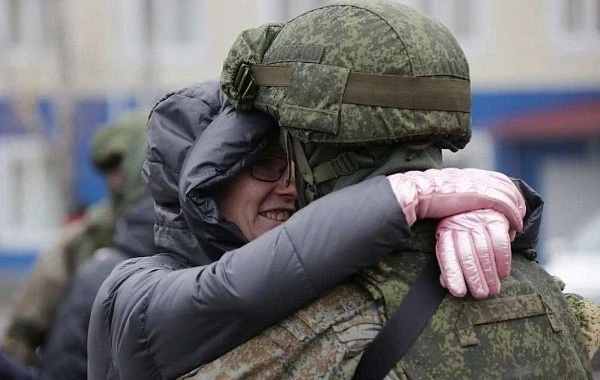 "Когда бойцы смогут вернуться домой?": эксперты о сроках демобилизации из зоны СВО