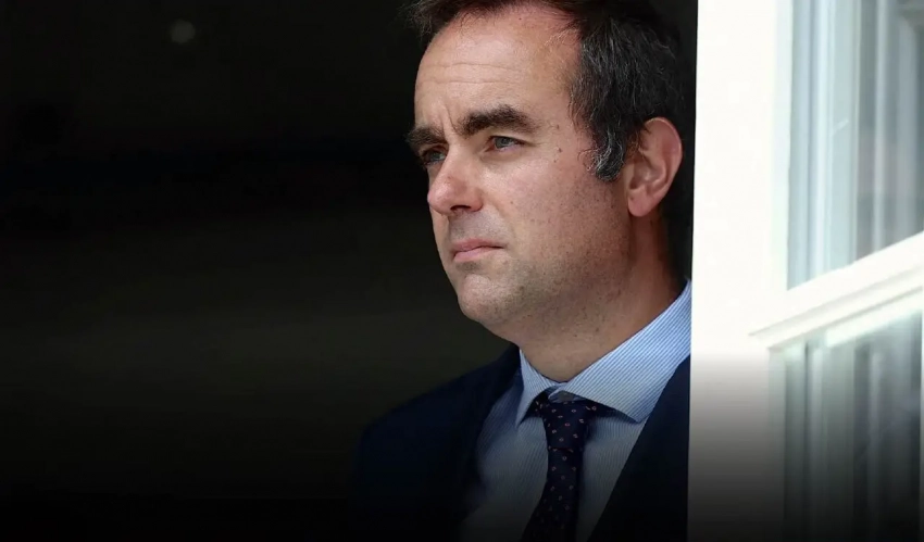 Французский политик: Произошла смена лиц на капитанском мостике «Титаника»