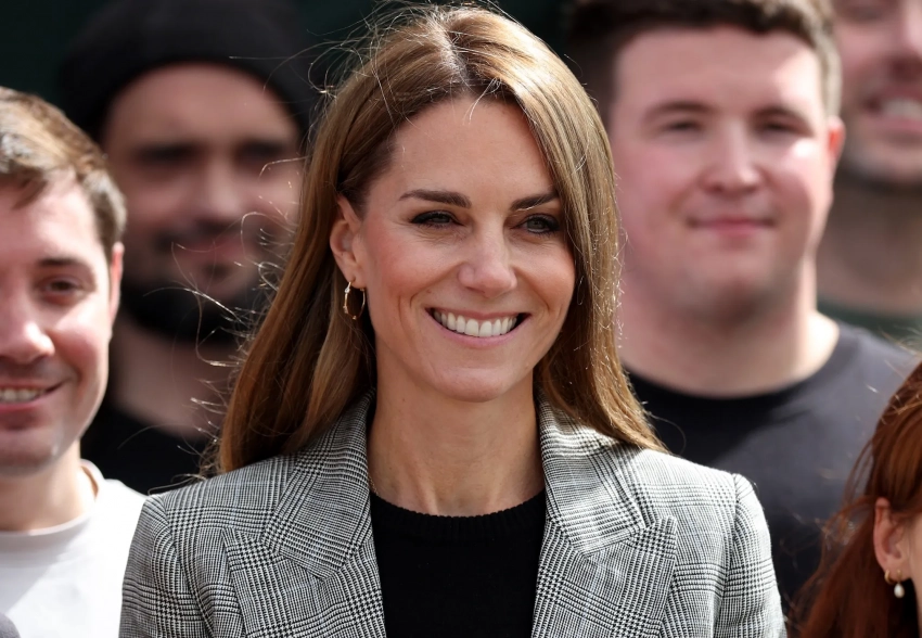 Кейт Миддлтон вышла в свет на фоне "рецидива рака"