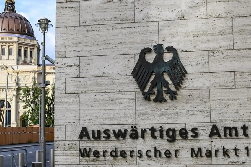 ФРГ не заплатит Польше репарации, но вместо них даст гарантии безопасности