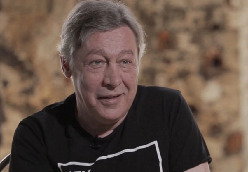 Михаил Ефремов передумал разводиться со своей пятой женой Софьей Кругликовой