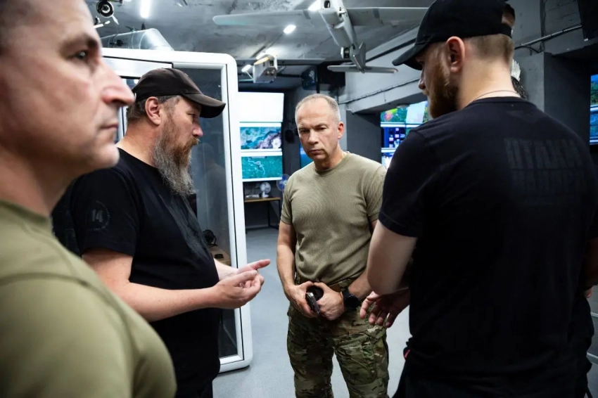 Сырский начал перебрасывать резервы в Купянск, получив приказ удержать город