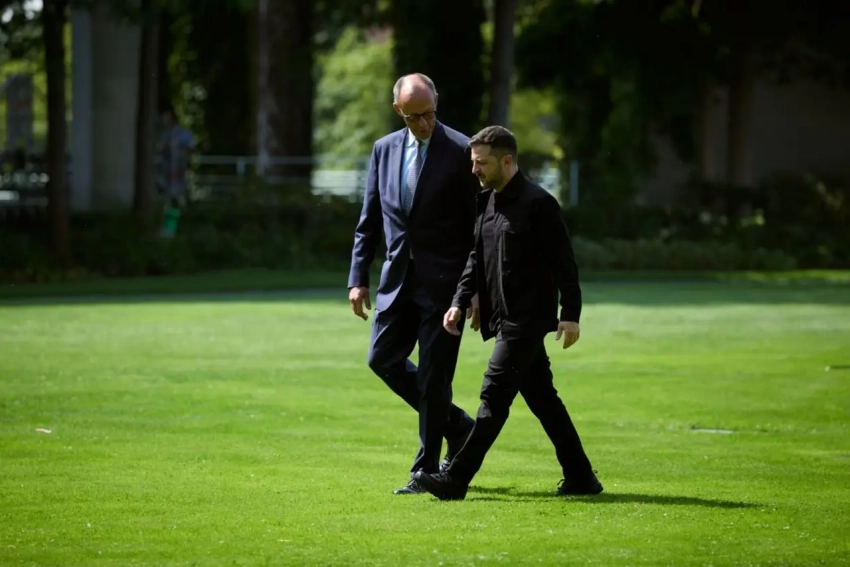 Мерц: Полученный от ЕС кредит Киев погасит за счёт выплат репараций Россией