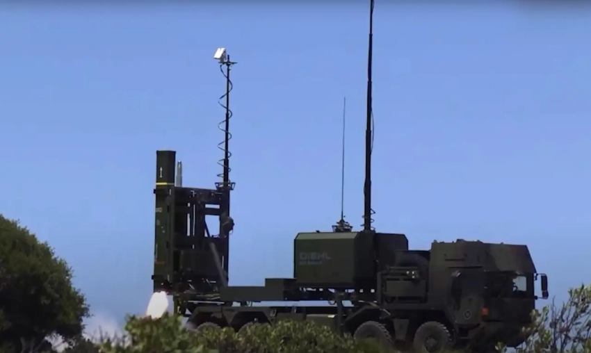 Парламент Литвы разрешил армии «оперативнее и проще» сбивать воздушные цели