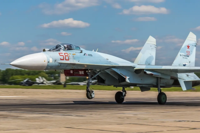 Целями ударов ВС России стали железнодорожные тяговые подстанции Украины