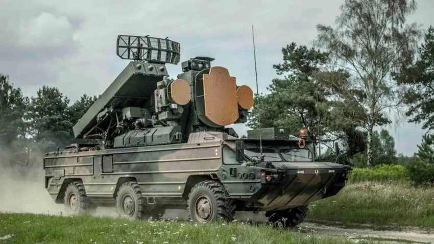 «Пережили огонь «Урагана»: ВСУ хвалят РСЗО Żądło – польскую модификацию «Осы»