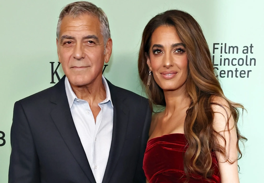 Амаль Клуни в мини-платье поддержала мужа на премьере его фильма "Джей Келли"