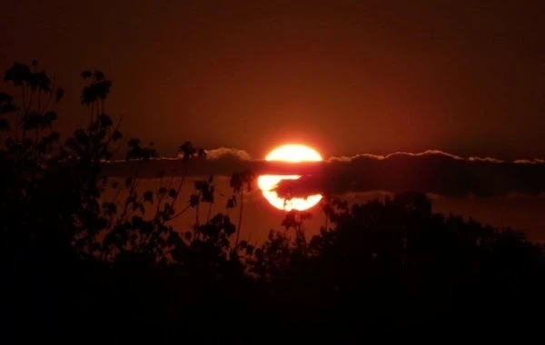 Магнитная буря 03.10.2025: день с головными болями ожидает метеопатов в пятницу