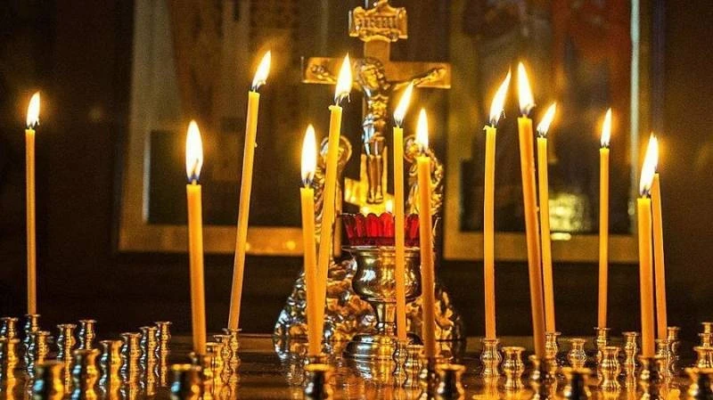 Священник РПЦ: Как общаться с душами ушедших родственников?