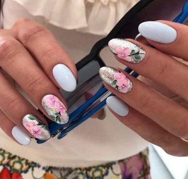 Гель-лак под запретом: что означает решение ЕС для российских мастеров?