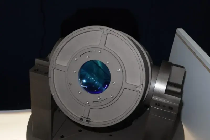 Лазерные системы передачи энергии и данных от компании SunCubes