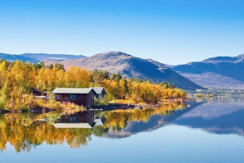 Секретные предложения: Туристы могут слетать в Европу всего за 10 тысяч рублей!