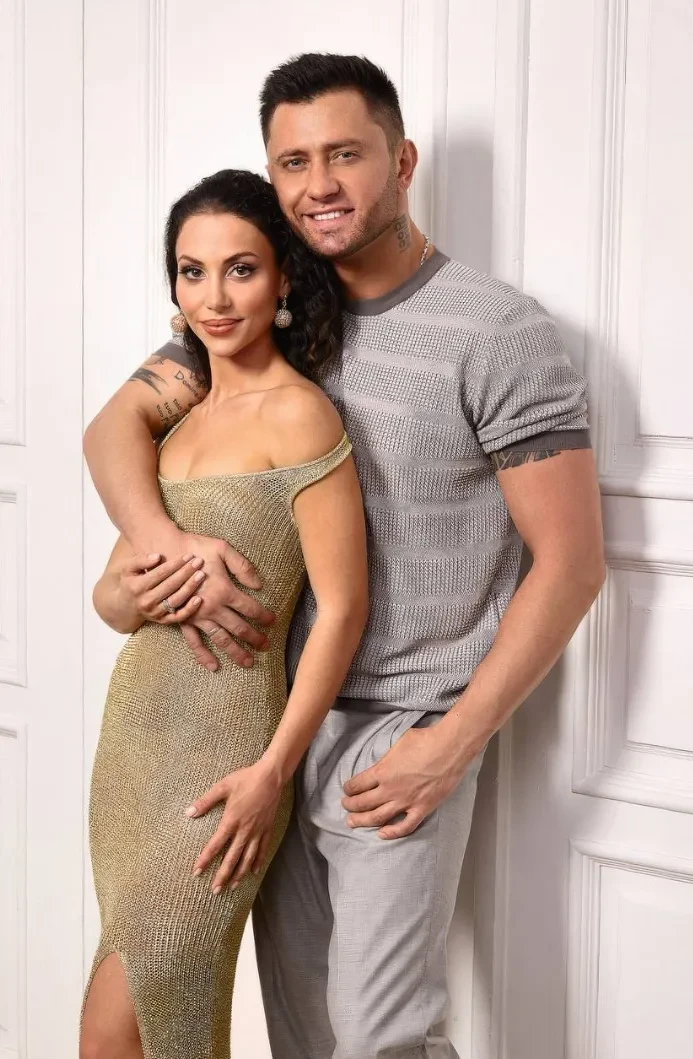 "Раньше был достаточно переменчивый характер, сейчас я стабилен". Павел Прилучный рассказал об изменениях после развода с Агатой Муцениеце