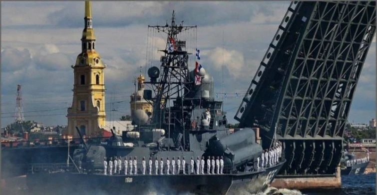 День командира надводного, подводного и воздушного кораблей и не только отмечают 8 октября 2025 года в России