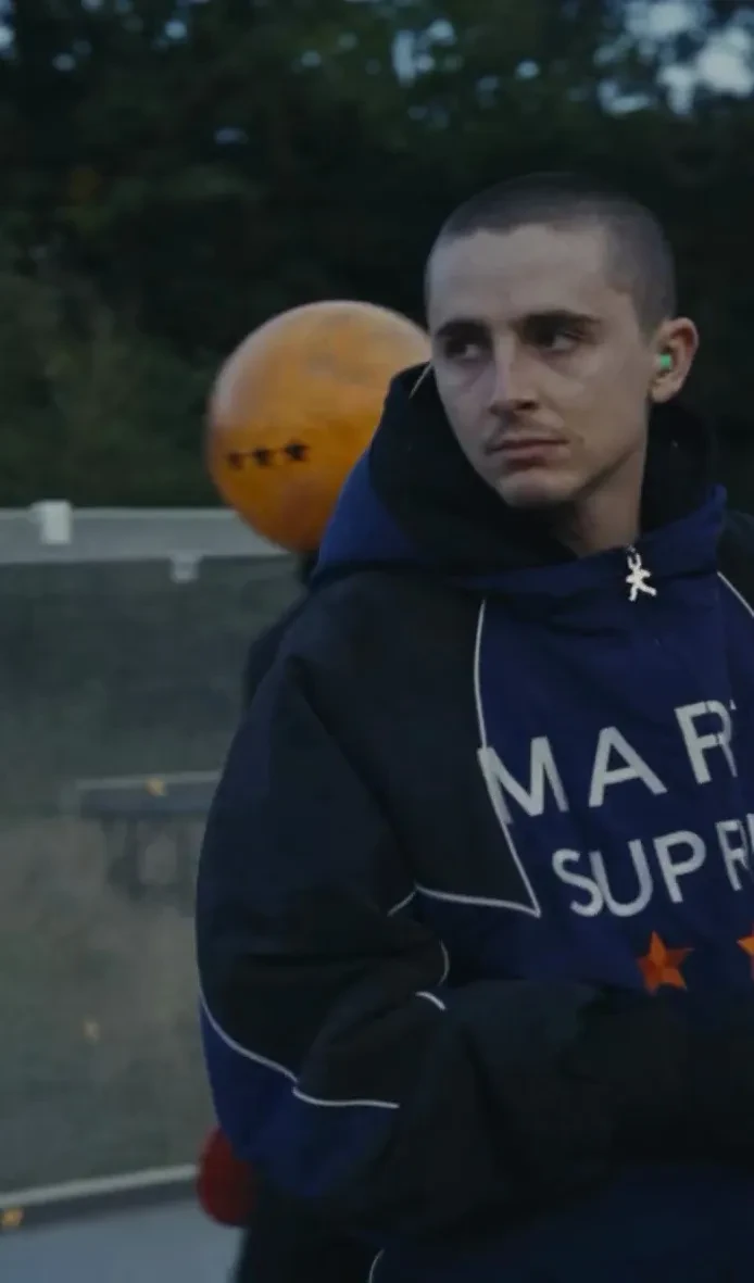 Тимоти Шаламе впервые показал себя с короткой стрижкой