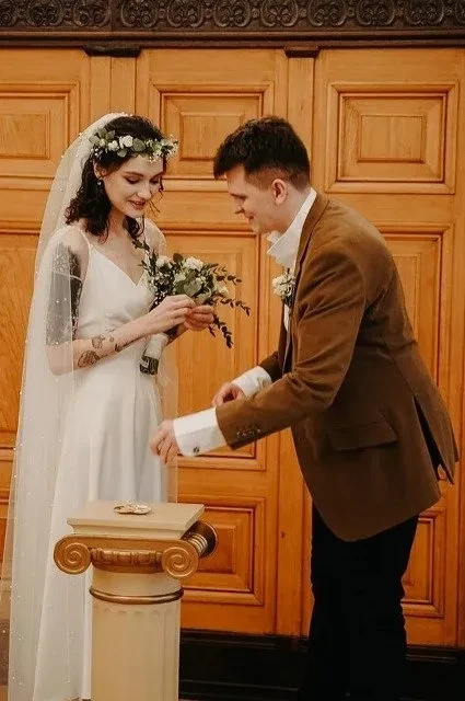 "Молочный муж выпал". Дочь Егора Кончаловского и Любови Толкалиной разводится с мужем после пяти лет брака