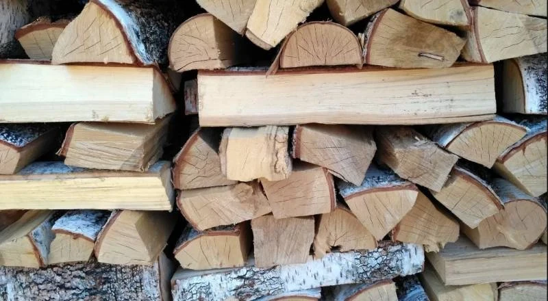 Дровяные печи: уютный огонь или риск для легких?