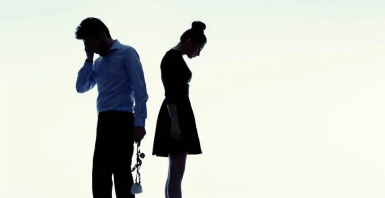 Чужая измена, личная боль: почему истории неверности других ранят нас сильнее, чем кажется