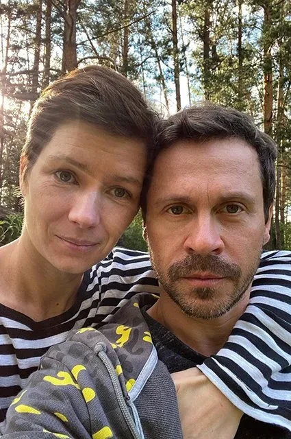 "Как порядочный мужчина". Павел Деревянко объяснил, почему решил жениться на Зое Фуць, несмотря на свою "полигамность"