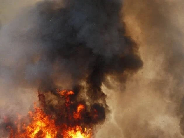 Русская армия ударила по НПЗ в Чугуеве. Внутри находились иностранные офицеры