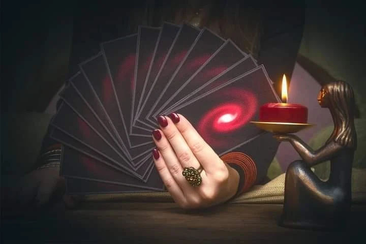 Таролог рассказала, как узнать по дате рождения, есть ли у вас сила ведьмы