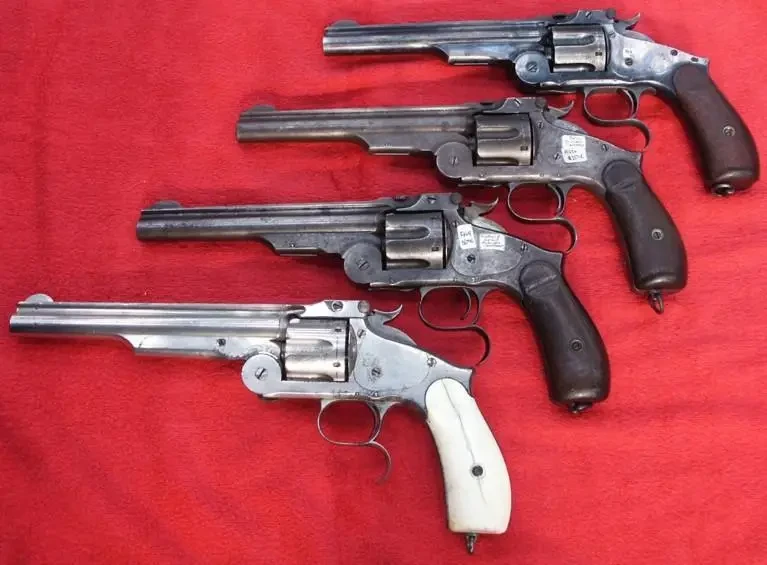 «Мужицкая униформа» для армии царя-богатыря