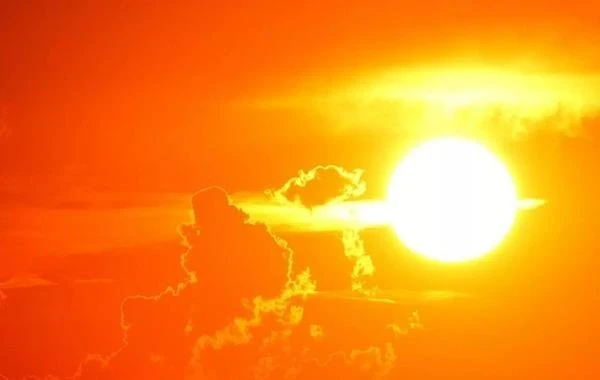 Магнитная буря 19.10.2025: Земля вошла в поток плазмы из корональной дыры