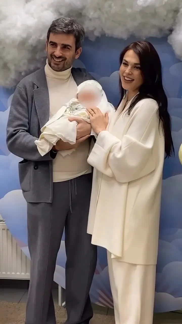 "Мой великий учитель жизни". Сати Казанова публично поздравила дочь с первым днём рождения