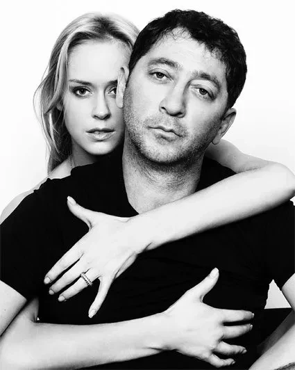 "На такое может пойти лишь падшая женщина". 19-летняя невеста Григория Лепса прокомментировала слухи о том, что она "увела" его из семьи