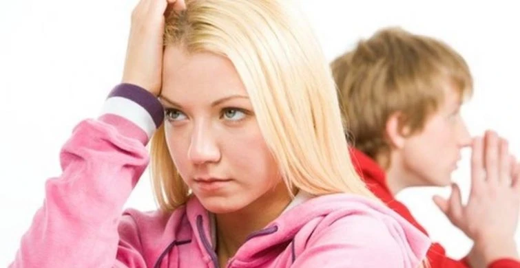 От иллюзий к реальности: как опыт разбитых сердец формирует взгляды на любовь