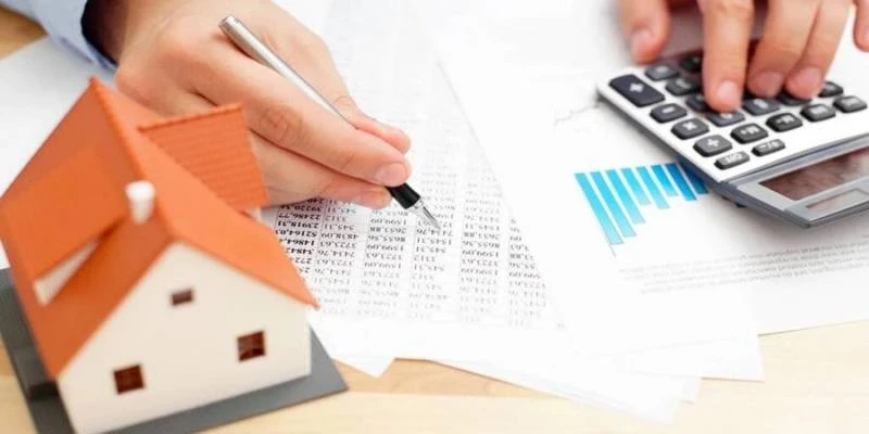 Неплатежи и коммунальные отключения: что ждет должников без судебного вмешательства?