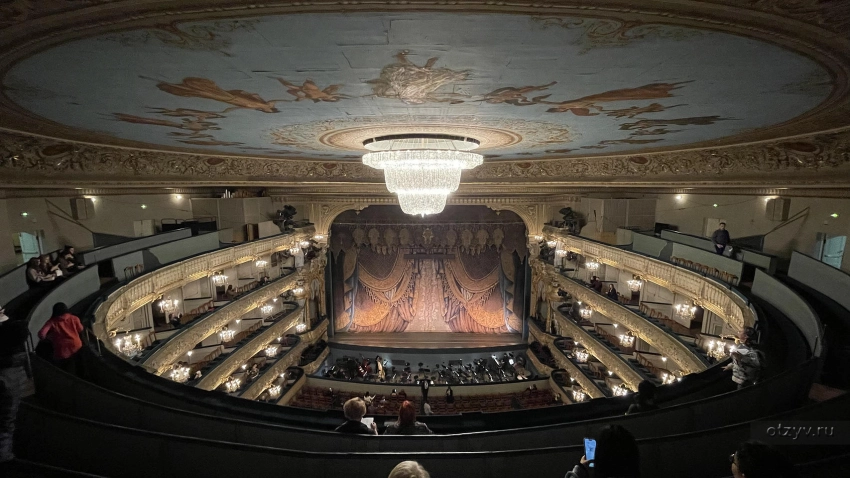 Мариинский театр: живая легенда русского искусства в сердце Санкт-Петербурга